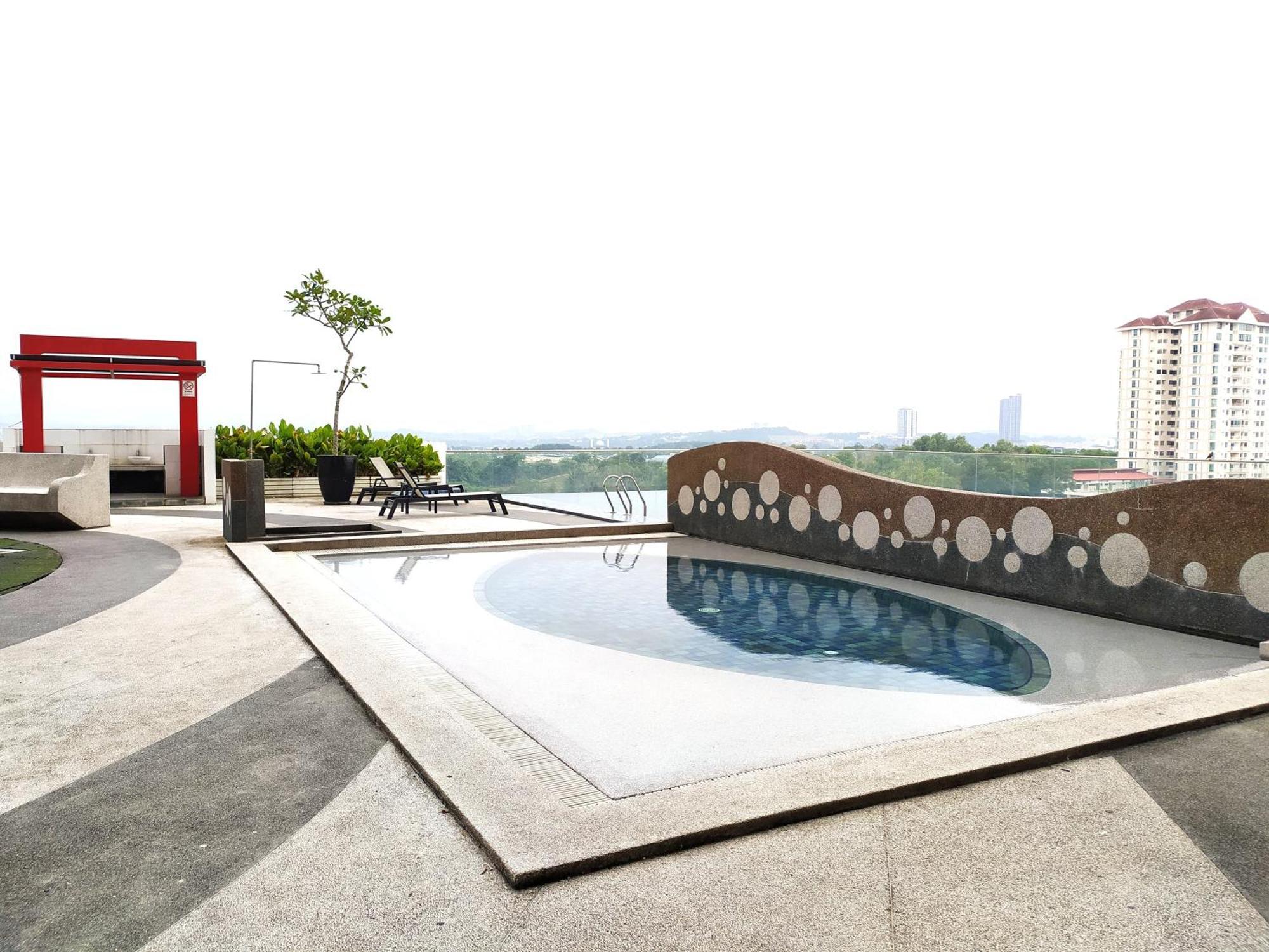 Azfa Suite13 At De Centrum Putrajaya-Bangi Kajang Exteriör bild